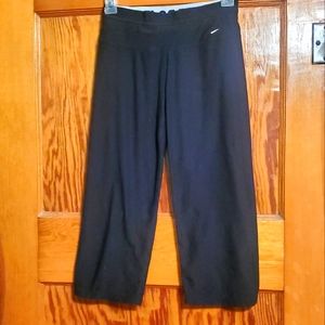 Womens nike capri